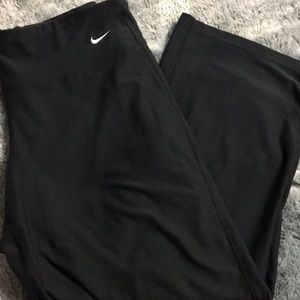 Nike crops
